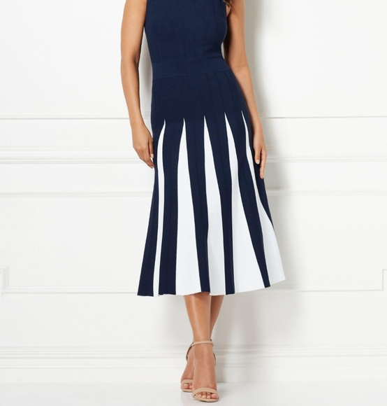 NWT Eva Mendes Blue and White Sweater Dress - Picture 2 of 7